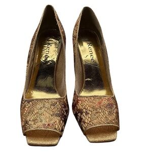 NWT J. Renee‎ Gold Peep-Toe Heels size 10W
